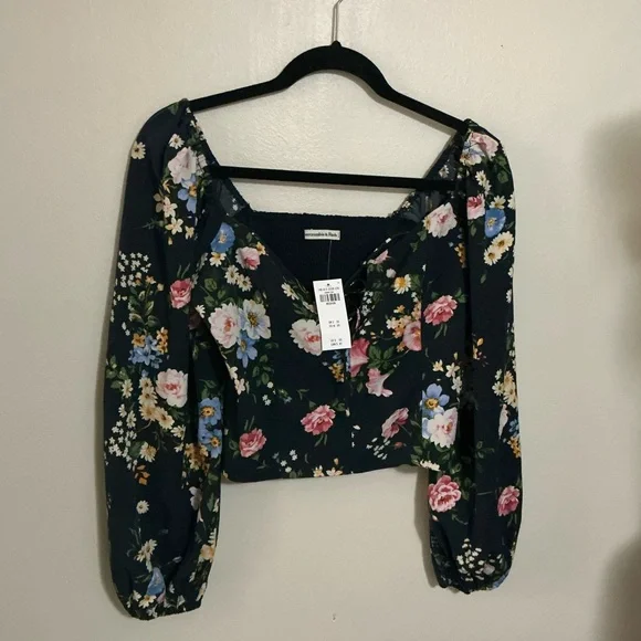Abercrombie & Fitch Floral Blouse - Black Multicolor - Picture 1 of 3